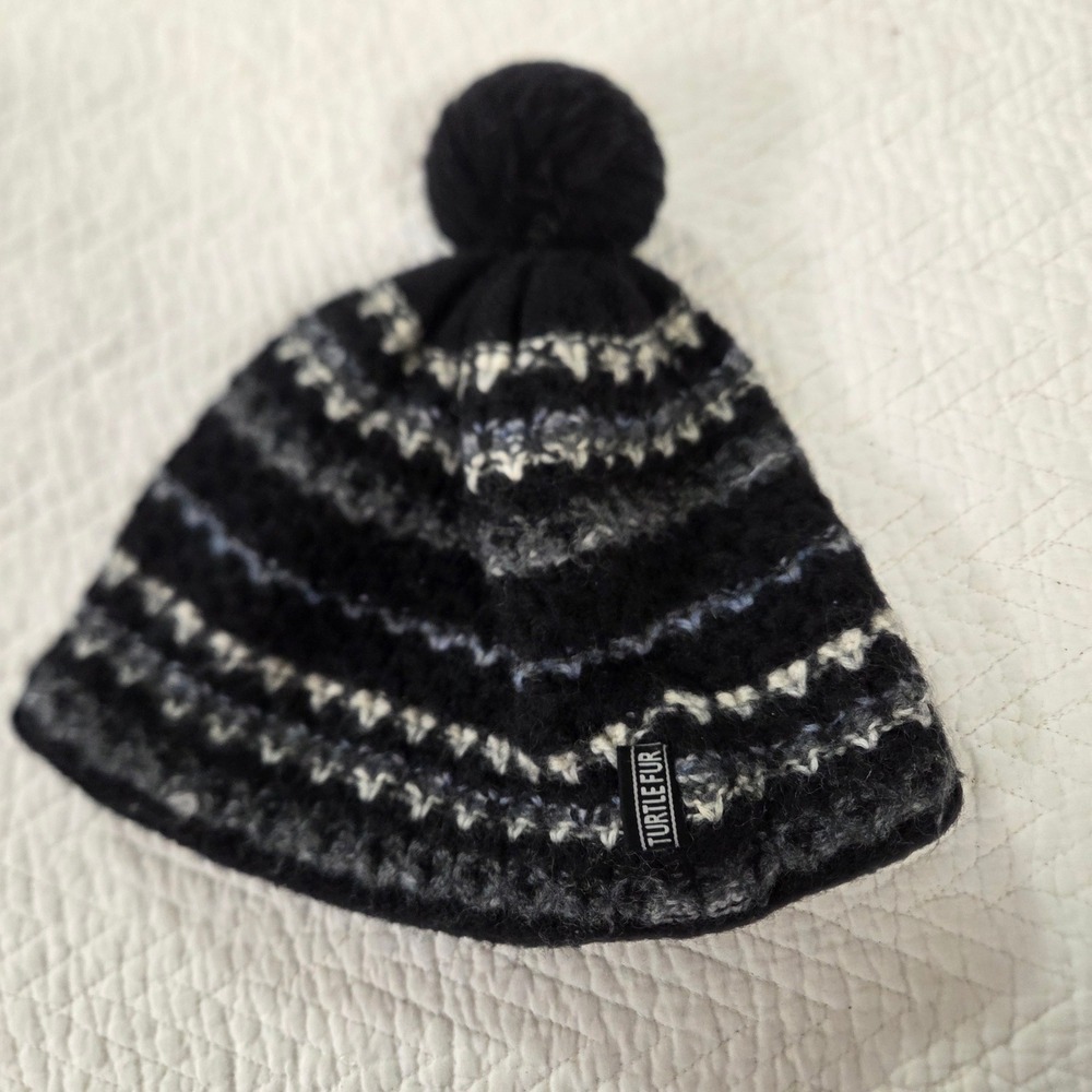 Turtle Fur Wool Blend Knit Beanie Pom Pom Hat Black Gray Fair Isle Winter Cap
